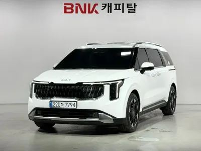 Kia Canival 2025, 8293 км, за 10162.87 USD