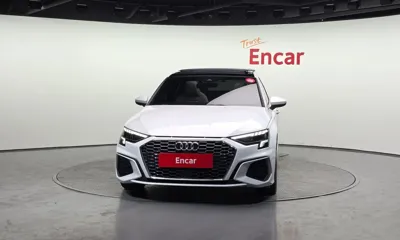 Audi A3 2023, 15121 км, за 18971.46 USD