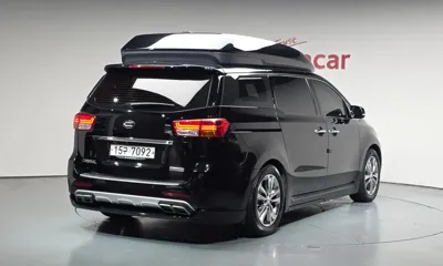 Kia Canival 2018, 141676 км, за 10906.94 USD