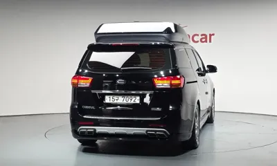 Kia Canival 2018, 141676 км, за 10906.94 USD