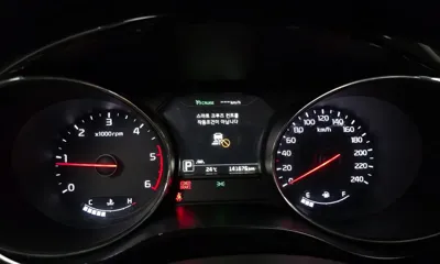 Kia Canival 2018, 141676 км, за 10906.94 USD - фото 8