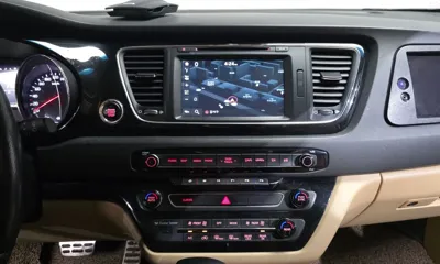 Kia Canival 2018, 141676 км, за 10906.94 USD - фото 13