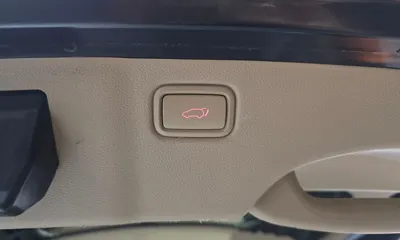 Kia Canival 2018, 141676 км, за 10906.94 USD - фото 41