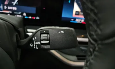 BMW X6 2024, 21972 км, за 72646.8 USD - фото 32