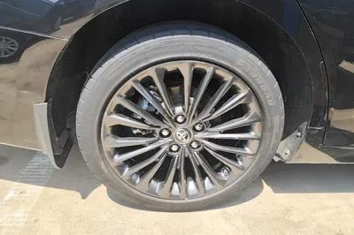 Toyota Avalon 2019, 123500 км, за 16568 USD - фото 11