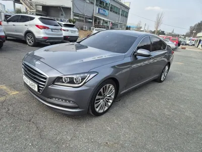 Hyundai Genesis · 2015 год