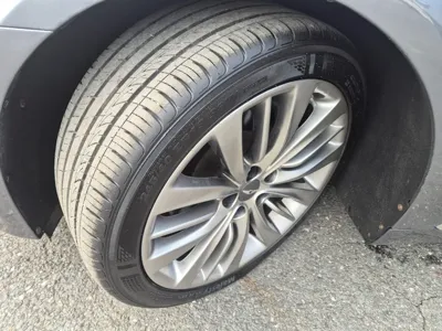 Hyundai Genesis 2015, 151106 км, за 5684.83 USD
