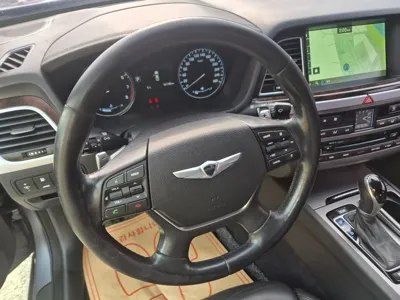 Hyundai Genesis 2015, 151106 км, за 5684.83 USD - фото 12