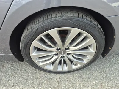 Hyundai Genesis 2015, 151106 км, за 5684.83 USD - фото 15