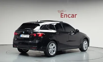 BMW 1-Series 2025, 4336 км, за 23939.65 USD