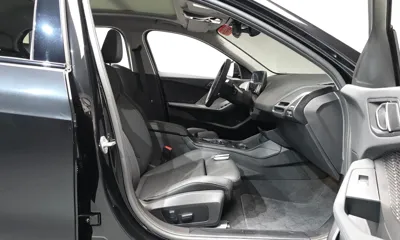 BMW 1-Series 2025, 4336 км, за 23939.65 USD - фото 26