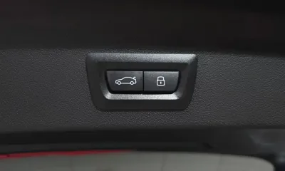 BMW 1-Series 2025, 4336 км, за 23939.65 USD - фото 27