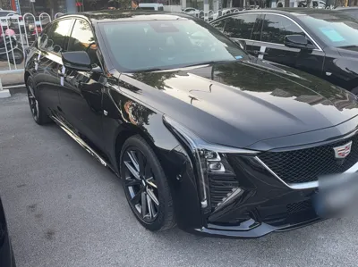 Cadillac CT5 2024, 12900 км, за 32138 USD
