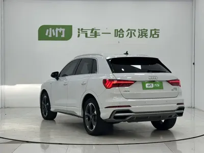 Audi Q3 2023, 26000 км, за 29174.32 USD
