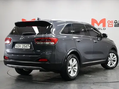 Kia Sorento 2015, 80082 км, за 6892.48 USD