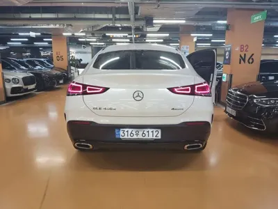 Mercedes-Benz GLE-Class 2022, 29000 км, за 53890.64 USD