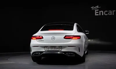 Mercedes-Benz E-Class 2017, 159906 км, за 13881.55 USD