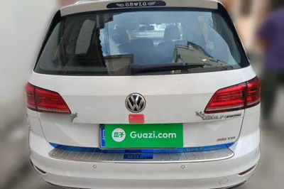 Volkswagen Golf Sportsvan 2019, 78000 км, за 9771 USD