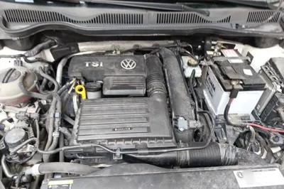 Volkswagen Golf Sportsvan 2019, 78000 км, за 9771 USD - фото 21