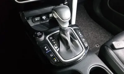 Kia Seltos 2023, 82885 км, за 10733.81 USD - фото 9
