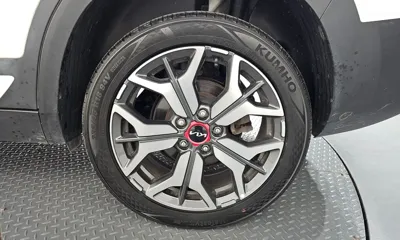 Kia Seltos 2022, 55963 км, за 12676.33 USD - фото 21