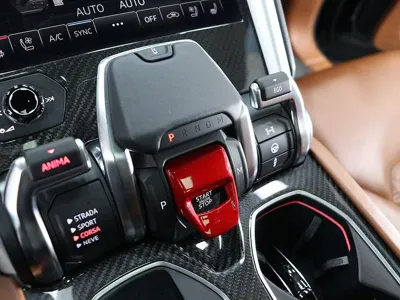 Lamborghini Urus 2021, 46369 км, за 150578.11 USD - фото 8
