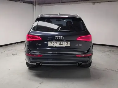 Audi Q5 2015, 129590 км, за 7687.3 USD