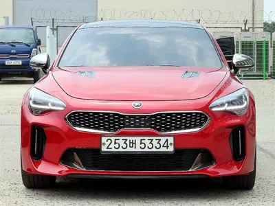 Kia Stinger 2018, 92937 км, за 9058.68 USD
