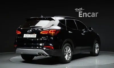 Hyundai Santafe 2016, 95396 км, за 8465.19 USD