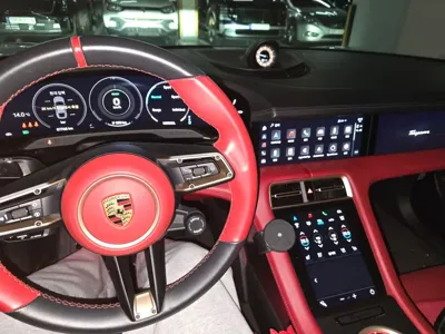 Porsche Taycan 2021, 58500 км, за 60586.35 USD - фото 8