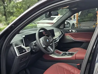 BMW X5 2026, 1400 км, за 87742.46 USD - фото 16