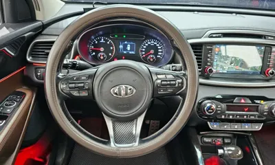 Kia Sorento 2016, 96179 км, за 9253.88 USD - фото 12