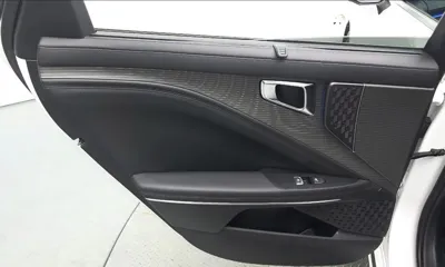 Kia K8 2025, 9786 км, за 23631.35 USD - фото 25