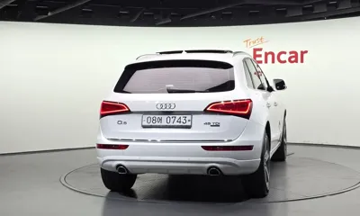 Audi Q5 2016, 264206 км, за 8139.61 USD