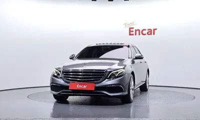Mercedes-Benz E-Class 2018, 111091 км, за 14205.48 USD