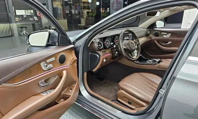 Mercedes-Benz E-Class 2018, 111091 км, за 14205.48 USD - фото 11