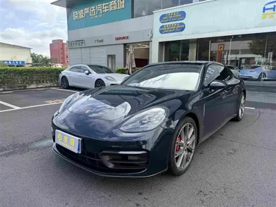 Porsche Panamera · 2024 год