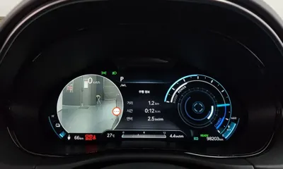 Genesis GV70 2022, 98203 км, за 30655.11 USD - фото 8