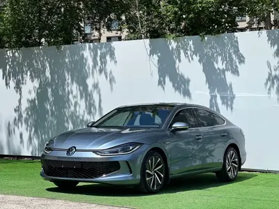 Volkswagen Lamando · 2022 год