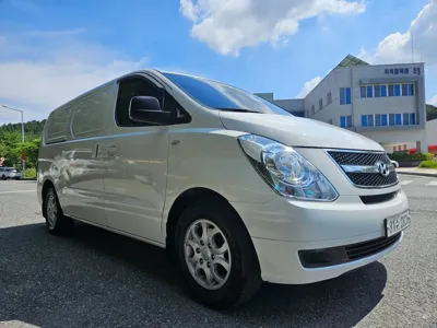Hyundai Starex 2016, 252580 км, за 4266.77 USD