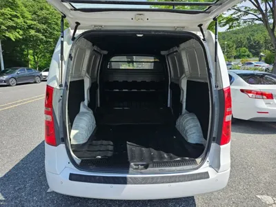 Hyundai Starex 2016, 252580 км, за 4234.53 USD - фото 15