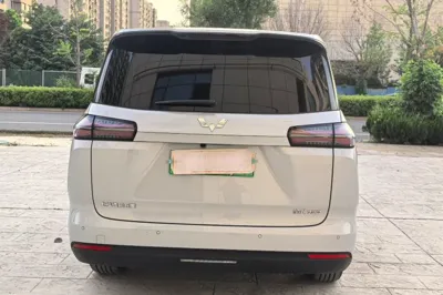 Wuling Wuling Starlight 730 2025, 11500 км, за 15975 USD - фото 18