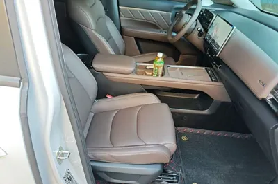 Wuling Wuling Starlight 730 2025, 11500 км, за 15975 USD - фото 28