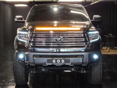 Toyota Tundra · 2020 год