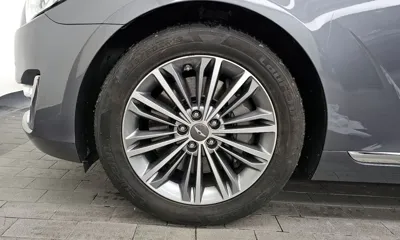Genesis EQ900 2016, 173748 км, за 8985.79 USD