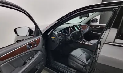Hyundai Equus 2015, 113630 км, за 8782.21 USD - фото 12
