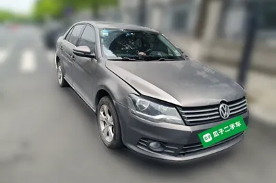 Volkswagen Bora 2014, 80800 км, за 4036 USD