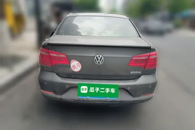 Volkswagen Bora 2014, 80800 км, за 4036 USD