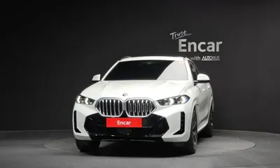 BMW X6 2024, 9480 км, за 79139.01 USD