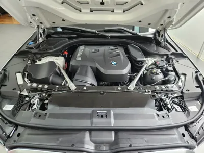 BMW 5-Series 2025, 2200 км, за 20728.46 USD - фото 6